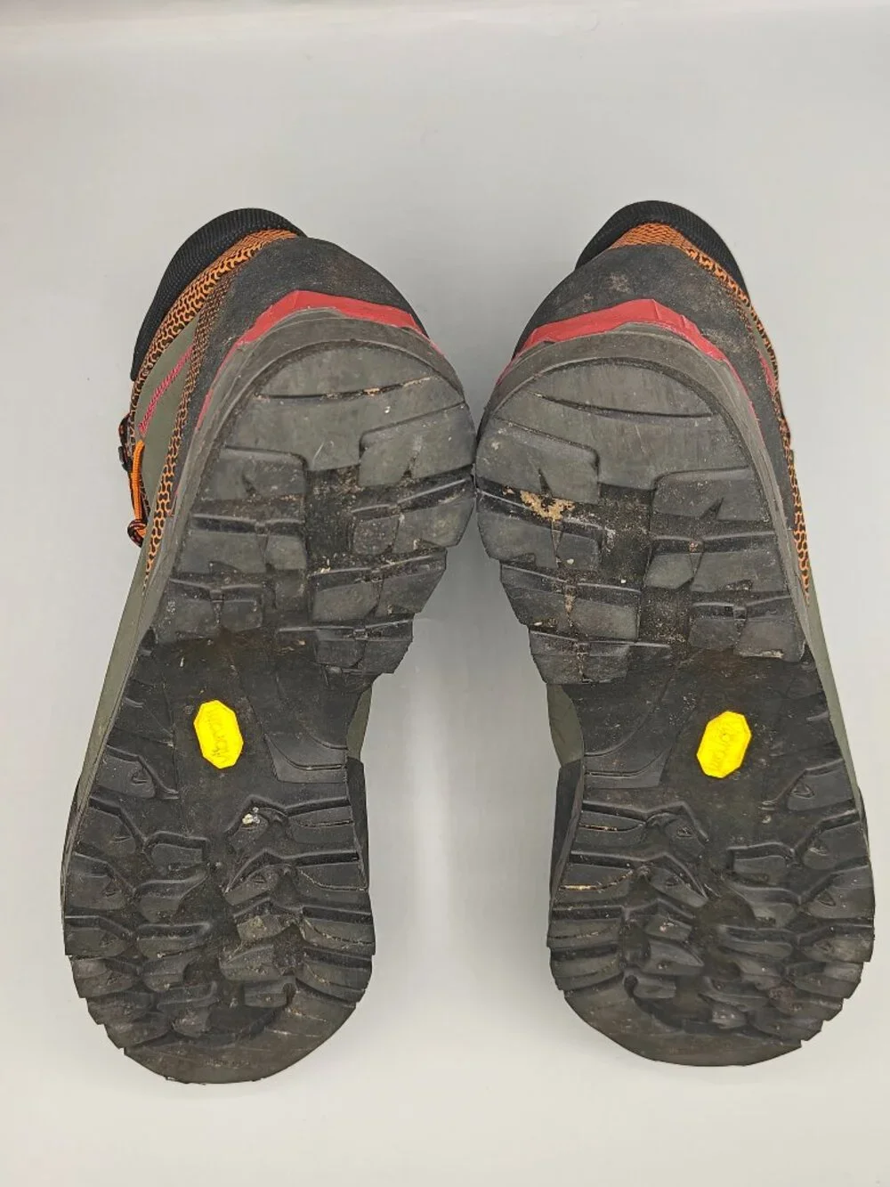 La Sportiva Trango Tech Leather GTX Men's Size 13.5 Boots, Carbon (no insole)